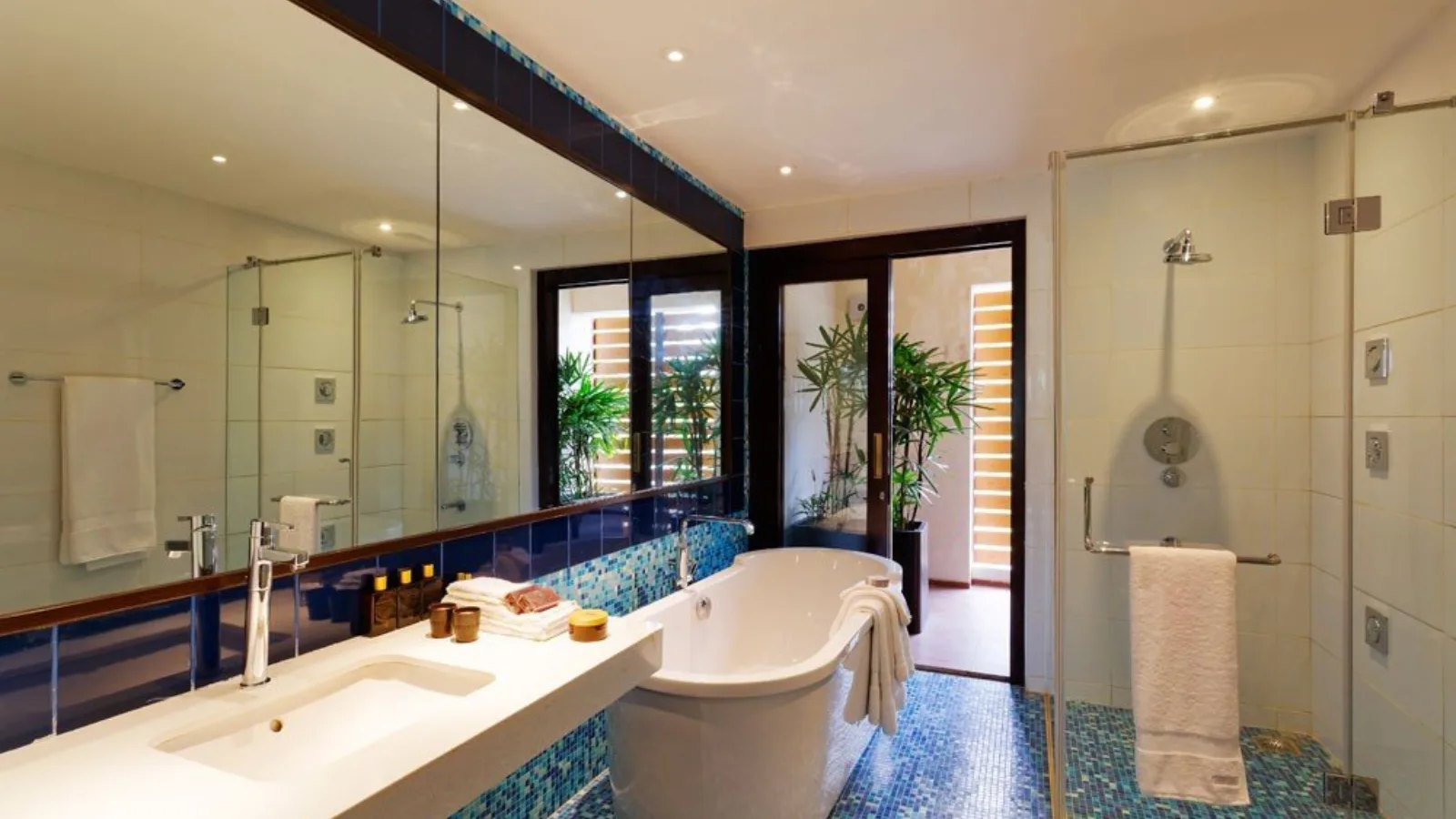 Embassy-Grove- Apartments-bangalore-bathroom.